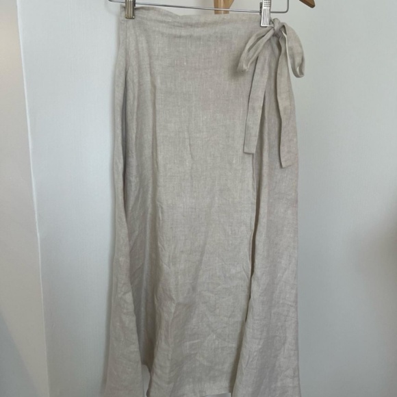 Handmade linen studio skirt - Picture 1 of 6